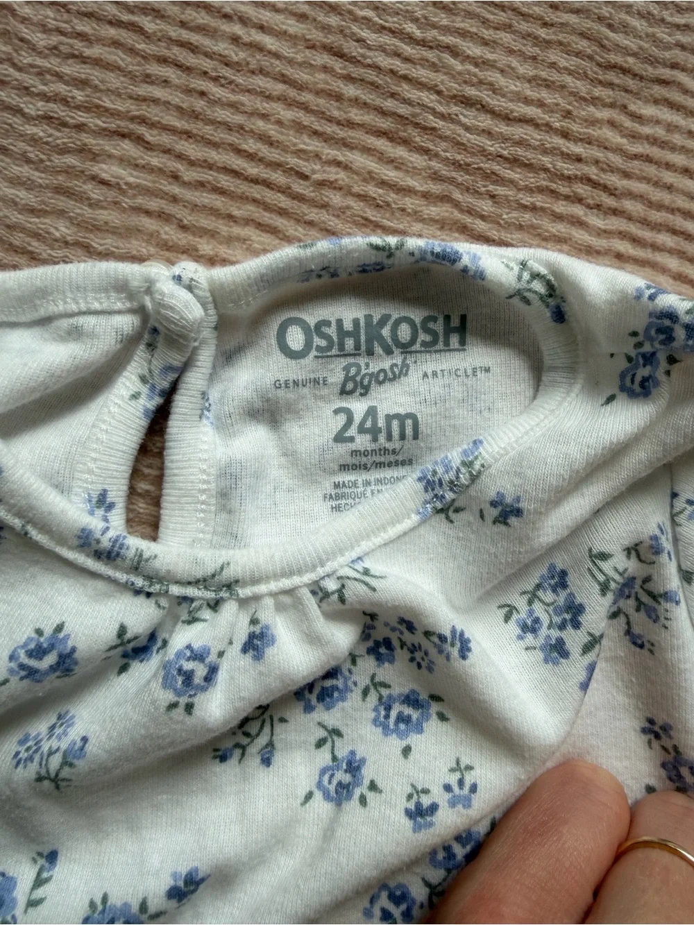 OshKosh B'gosh White Baby Bodysuit with Blue Floral Print